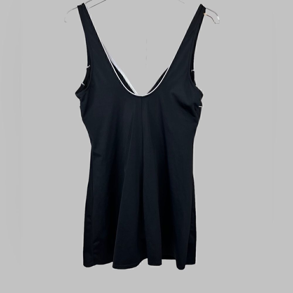 TROPICAL ESCAPE Bathing Suit with built in skirt in Black Size 12 - Picture 3 of 5